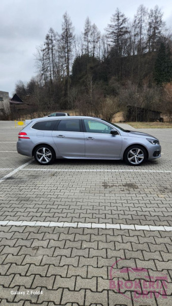 Peugeot GT line