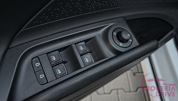 Sportline 80 150kW/82kWh_6.png