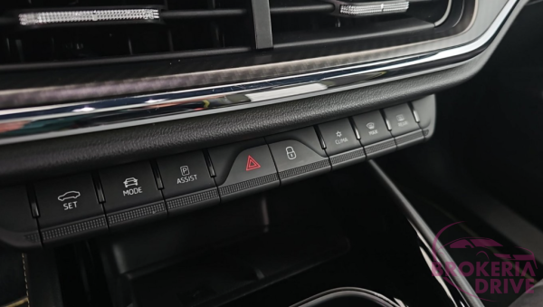 Coupé RS 82kWh/220kW 4x4_17.png