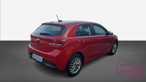 Platinum 1.4 MPi 73kW 4AP_4.png