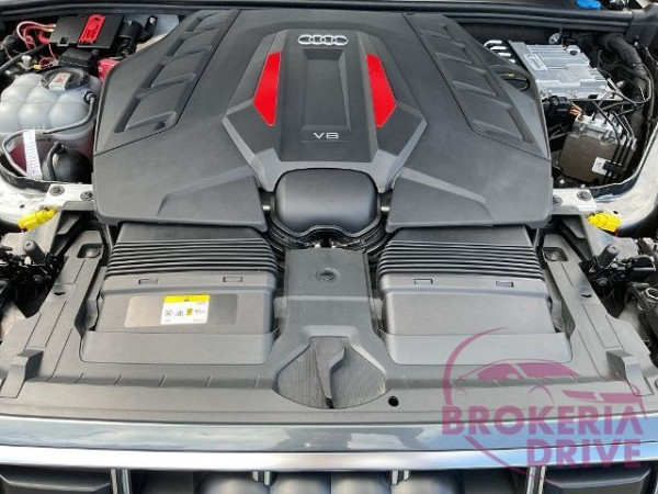 4,0 V8 TFSI quattro tiptronic _929c4414-9f84-426e-bd4f-8201ca62b1a5.jpeg