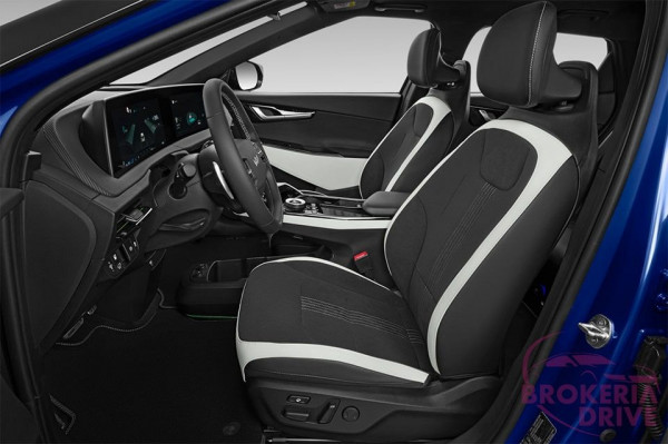 EV6 58kWh Air_kia_22ev6gtlinesu1b_frontseat.jpg