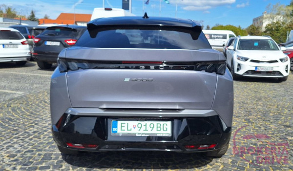 Peugeot NEW E- GT Electric 210k 73 kWh