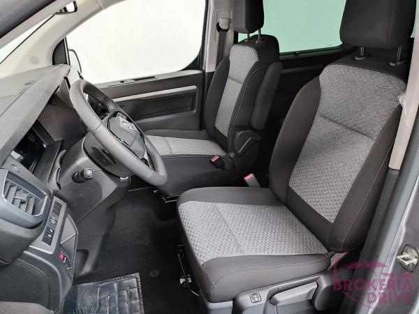Life NEW 2,0 CDTi Edition XL 8miest._opel_zafira_life_new_20_cdti_edition_l_8miest__-5_7936.jpg