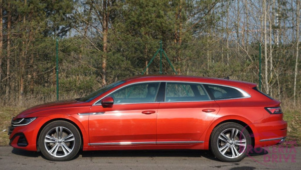 Volkswagen R-Line plug-in Hyb