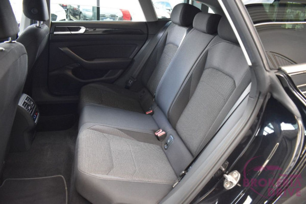 2.0TDI Shooting Brake DSG_image_interier_back
