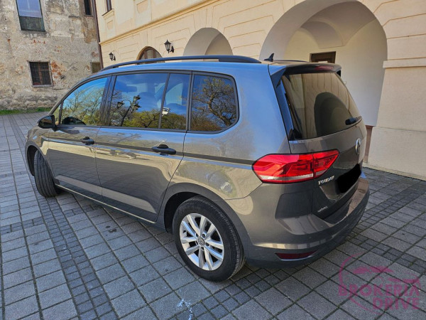 Volkswagen 1.6 TDI M6 Comfortline NAVI DVD ACC R16