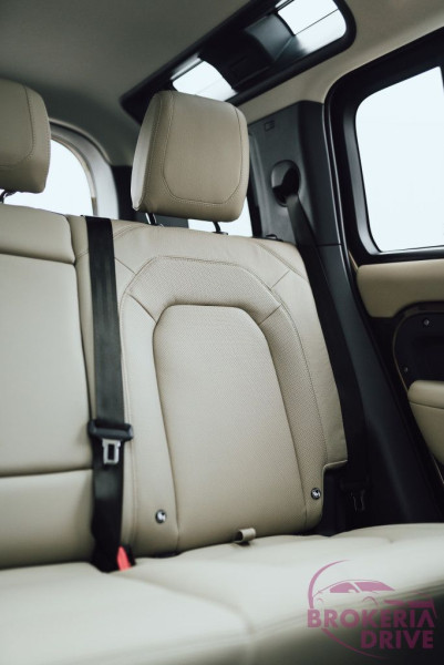3.0D I6 X-Dynamic HSE MHEV AWD_image_interier_back