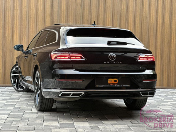 Volkswagen R-Line