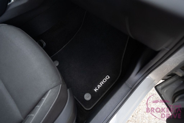 2.0 TDI manuál_autobonosrodovozautnitradovozautdovozzozahraniciaskodakaroqtdi2.0110kw-30.jpg