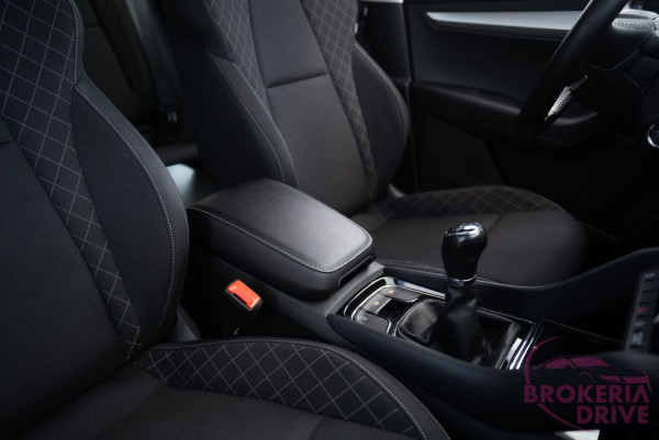 2.0 TDI manuál_autobonosrodovozautnitradovozautdovozzozahraniciaskodakaroqtdi2.0110kw-34.jpg