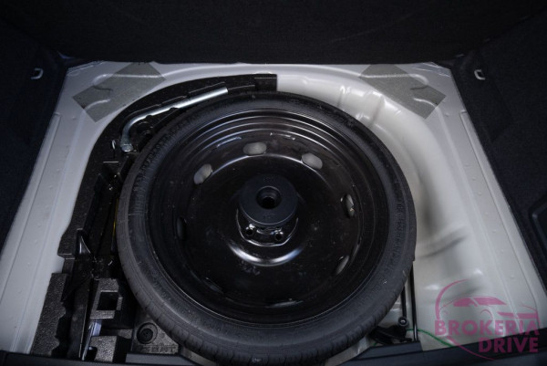2.0 TDI manuál_autobonosrodovozautnitradovozautdovozzozahraniciaskodakaroqtdi2.0110kw-50.jpg