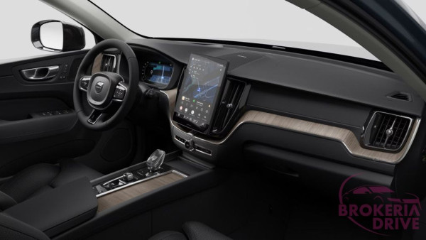 B5(P) Ultra Dark AT8 AWD_image_interier_front