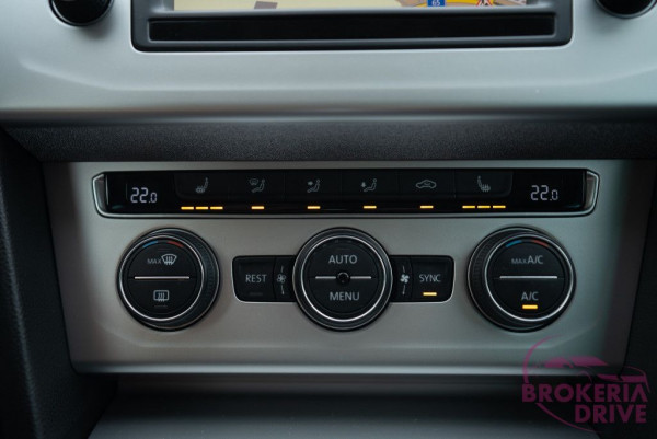 2.0 TDI 110 kW DSG_volkswagen_passat_variant_autobono_sro_nitra-18.jpg