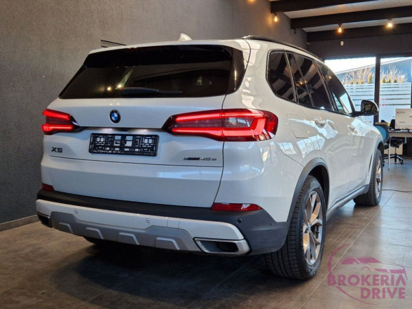 BMW xDrive45e xLine