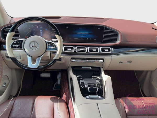 Maybach 600 4MATIC_image_interier_front
