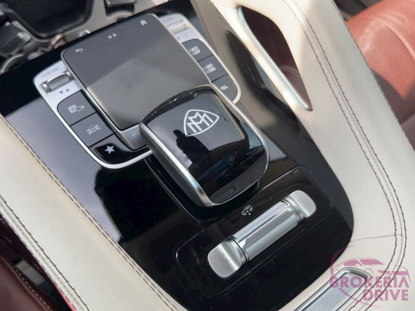 Maybach 600 4MATIC_kz24250058_295b0319-3298-48a9-992b-39e979ea8faf.jpg