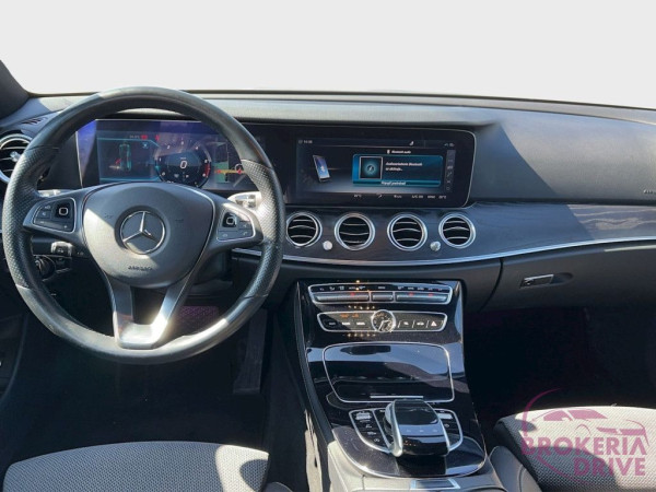 350 d 4MATIC Limousine_image_interier_front