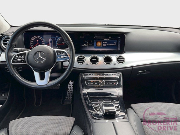 220 d 4MATIC AllTerrain_image_interier_front
