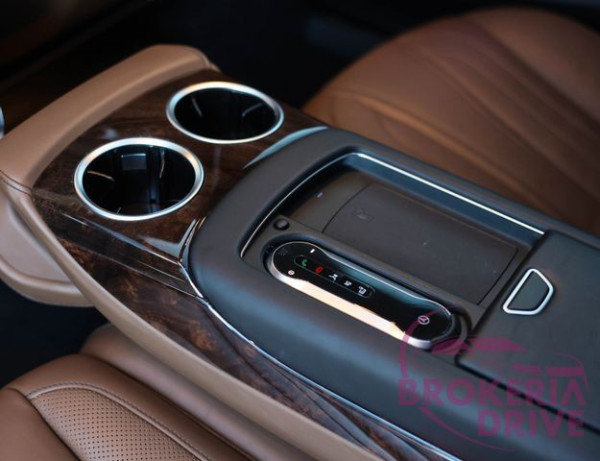  S560 4.0 V8 345KW AT, 4Matic AMG Long_img_1044.jpeg