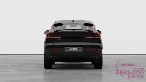 Volvo EC40 Twin Motor Performance Ultra Black Edition AWD