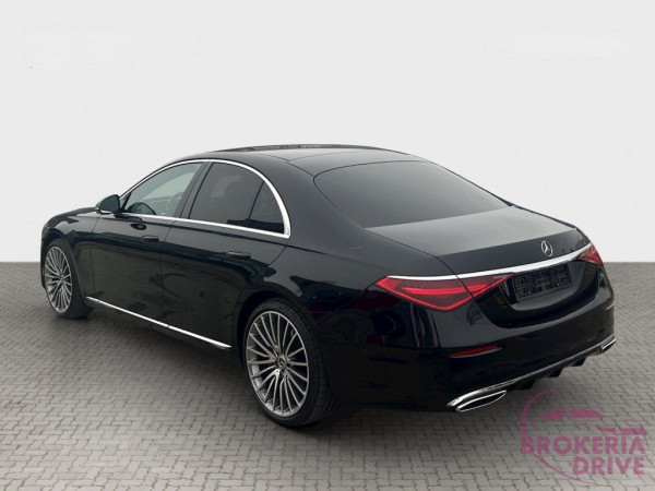 Mercedes-Benz 400 d 4MATIC sedan