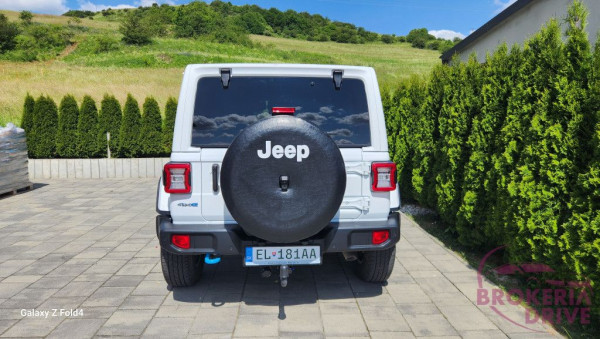 Jeep Wrangler Sahara 4Xe