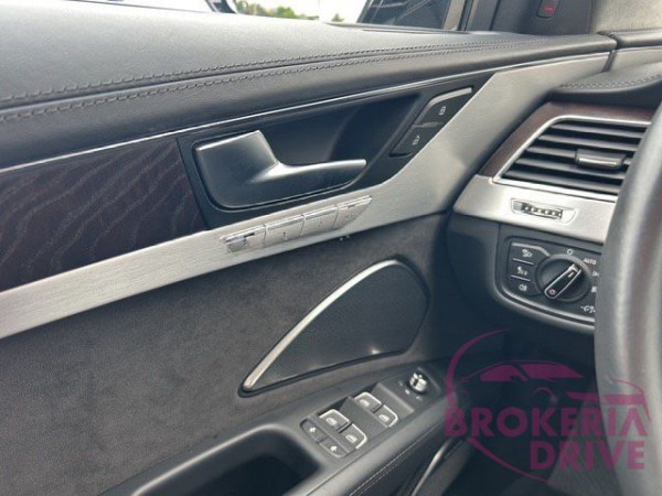 Long 3,0TDi Quattro_klucka.jpeg