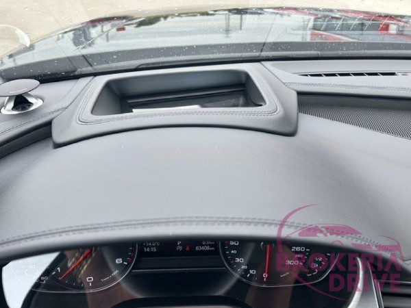Long 3,0TDi Quattro_projektor.jpeg