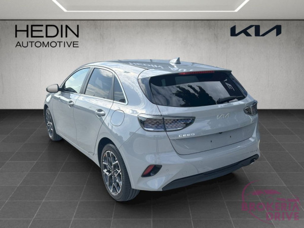 Kia Ceed 1,5 T-GDi M6 SPORT