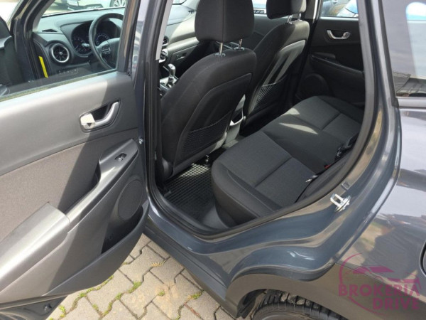 Comfort 1.0 T-GDi 88kW_image_interier_back