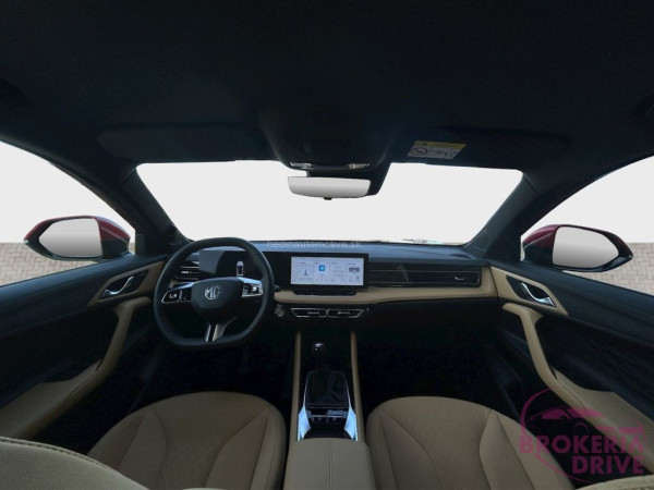 1.5T EMOTION MT_image_interier_front