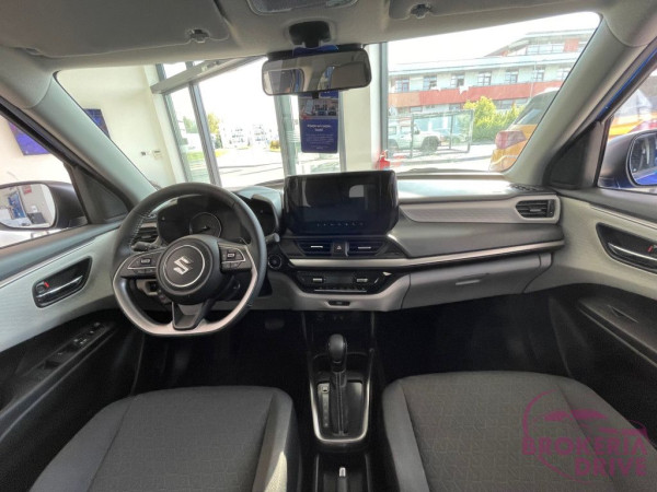 Swift 1,2i GLX CVT _image_interier_front