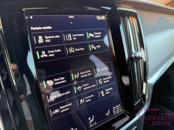 R-Design_img_1374.jpg