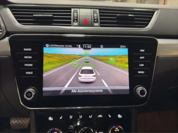 2.0 TDI Ambition_6615bbd4-73a2-4f63-97d9-0c682255c1fd_23c1ba51-f6e9-4e27-9fbe-93a0d41731a1.jpg