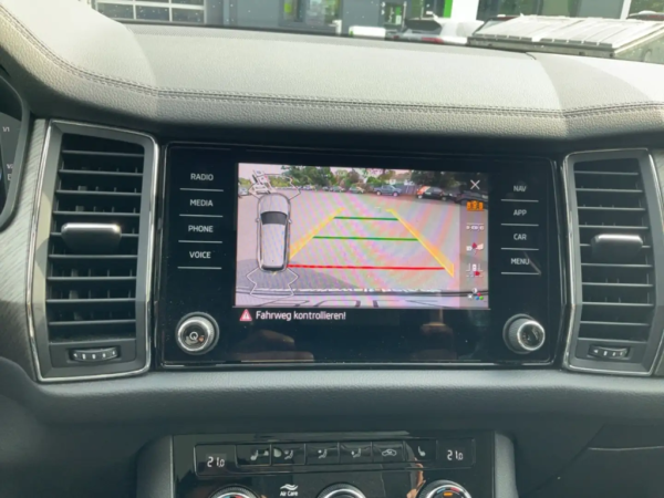 2.0 TDI Style 4x4_525fd9b4-724d-4277-bdb6-ca3a8203aa65_2bfad8fe-f8eb-4d26-93ca-f2b616840f60.jpg