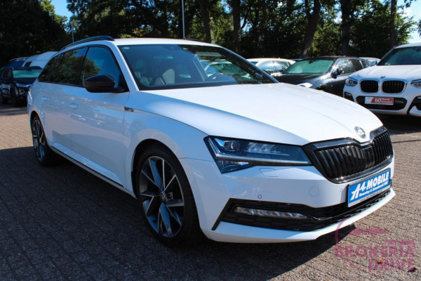 Sportline 2.0 TSI LED ACC Virtual Carplay_f1d638b4-2526-47fc-87c1-e1c03578f549.jpeg