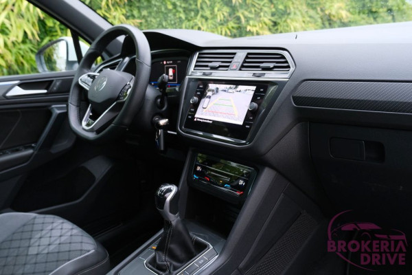 R-Line 2.0 TDI ACC|AHK|SHZ|KAM|IQ Matrix_image_interier_front