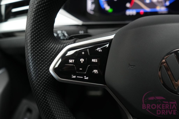 2.0 TSI DSG R-Line_1414b19a-fddf-49fd-abf9-a75eb3c2e66c.jpeg