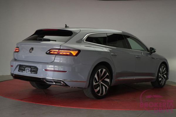 2.0 TSI DSG R-Line_8e85624a-592e-48d4-8cda-b6993b8decad.jpeg