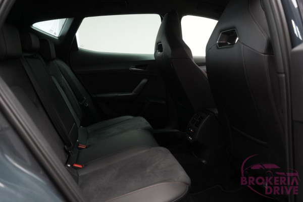 2.0 TSI 4Drive DSG VZ _image_interier_back