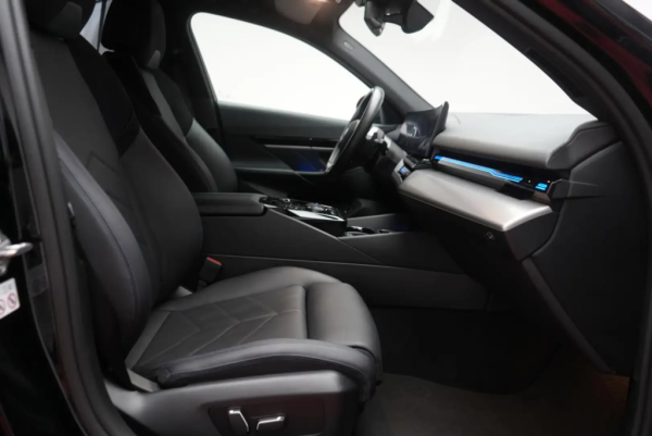 520d M-Sport_b3361ee5-9a37-4ae3-ac10-71f72f25e5d5_2dab660f-d437-4c2e-8ce2-8446fb04d590.jpg