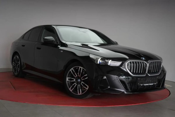 520d M-Sport_b3361ee5-9a37-4ae3-ac10-71f72f25e5d5_8ca5886c-34b2-4d4f-acf7-77d66bed1ab8.jpg