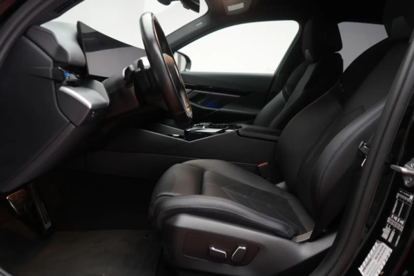 520d M-Sport_b3361ee5-9a37-4ae3-ac10-71f72f25e5d5_e1f88cfb-ae05-4589-8cfc-e54247b9e716.jpg
