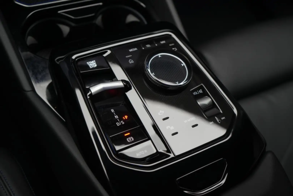 520d M-Sport_b3361ee5-9a37-4ae3-ac10-71f72f25e5d5_e2382488-8f19-474c-89c2-b07ae5326468.jpg