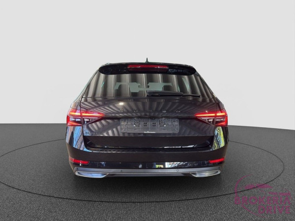 Škoda 2.0 TSI DSG Sportline AHK | Canton 