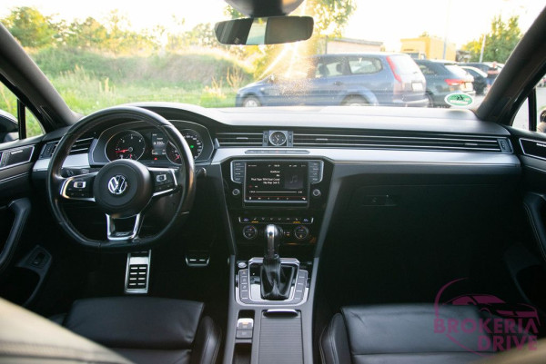 2.0 TDI 140 kW DSG 4Motion_volkswagenpassat2.0tdidsg4motionhighlinerlineautobononitraautobazarnitradovozautznemeckadovozautnaobjednavku-18.jpg