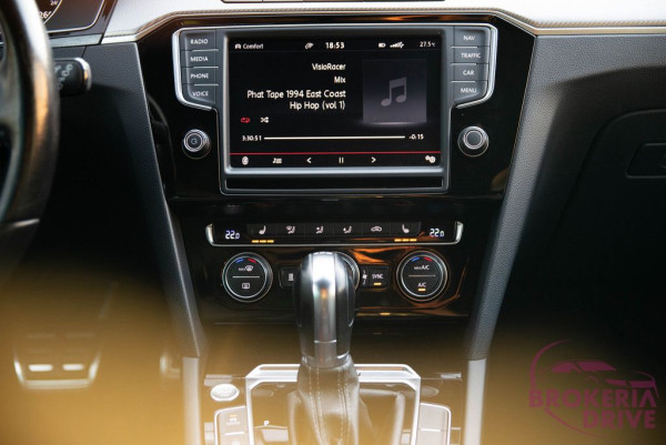2.0 TDI 140 kW DSG 4Motion_volkswagenpassat2.0tdidsg4motionhighlinerlineautobononitraautobazarnitradovozautznemeckadovozautnaobjednavku-25.jpg