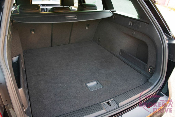 2.0 TDI 140 kW DSG 4Motion_volkswagenpassat2.0tdidsg4motionhighlinerlineautobononitraautobazarnitradovozautznemeckadovozautnaobjednavku-29.jpg
