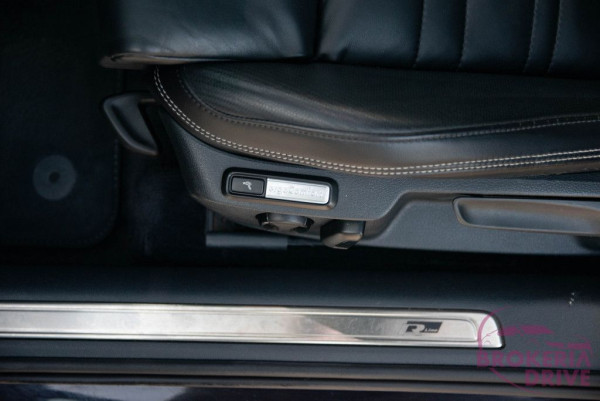 2.0 TDI 140 kW DSG 4Motion_volkswagenpassat2.0tdidsg4motionhighlinerlineautobononitraautobazarnitradovozautznemeckadovozautnaobjednavku-34.jpg